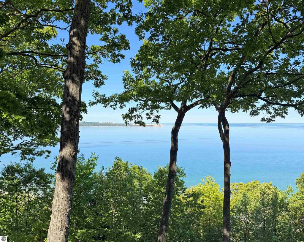 9 Ridge Top, Glen Arbor