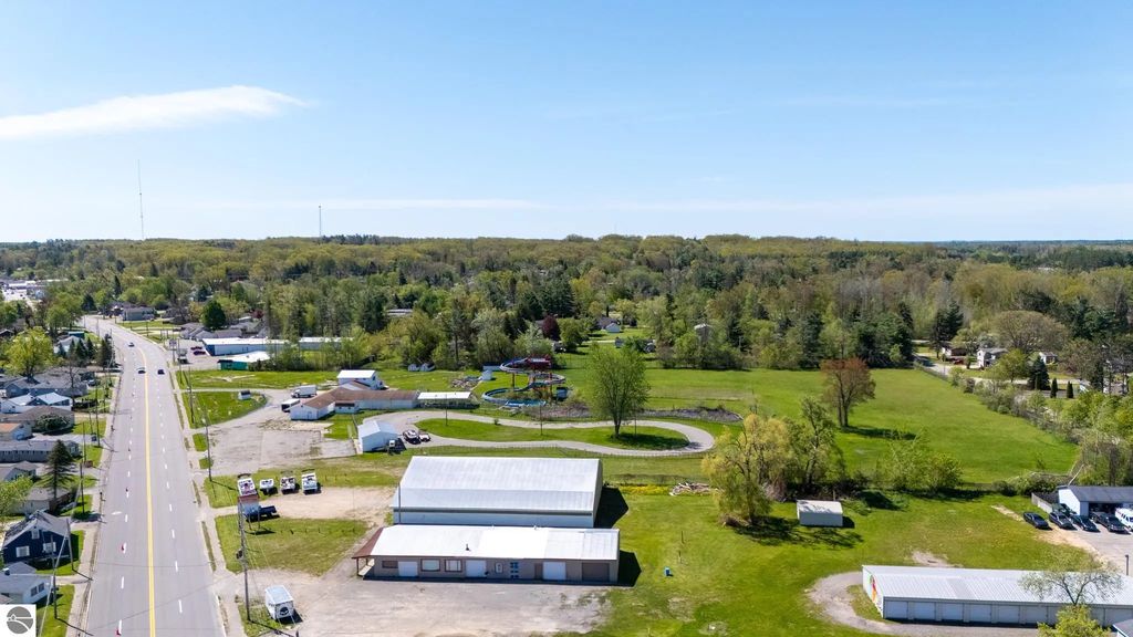 6415 W Houghton Lake Drive, Houghton Lake