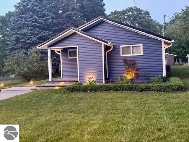 119 Desoto Avenue, Houghton Lake