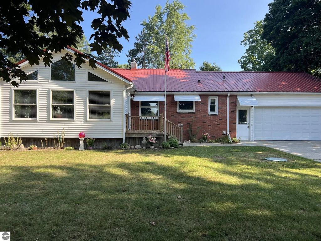 4782 W Lincoln Road, Alma