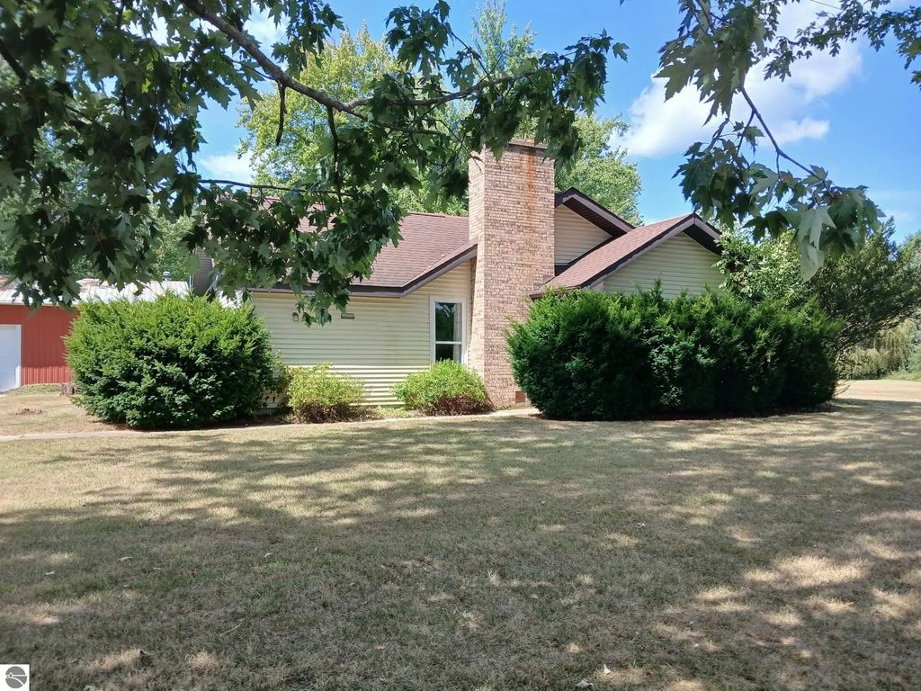4589 Geneva Road, Coleman