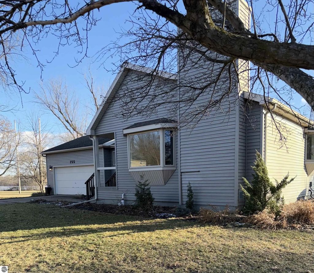 755 Mill Street, Alma