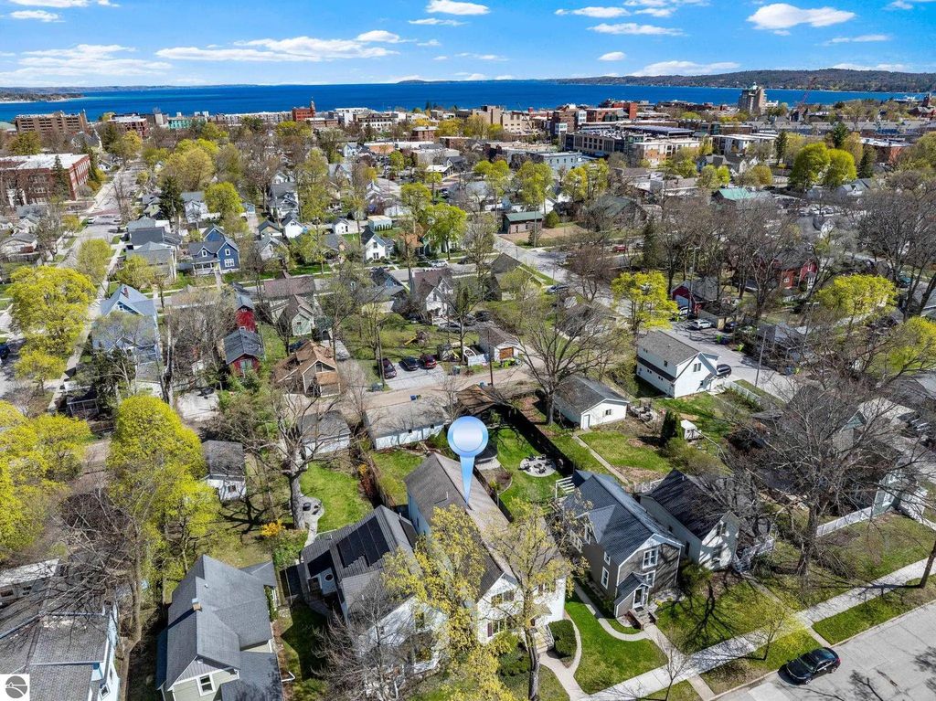 214 W Tenth Street, Traverse City