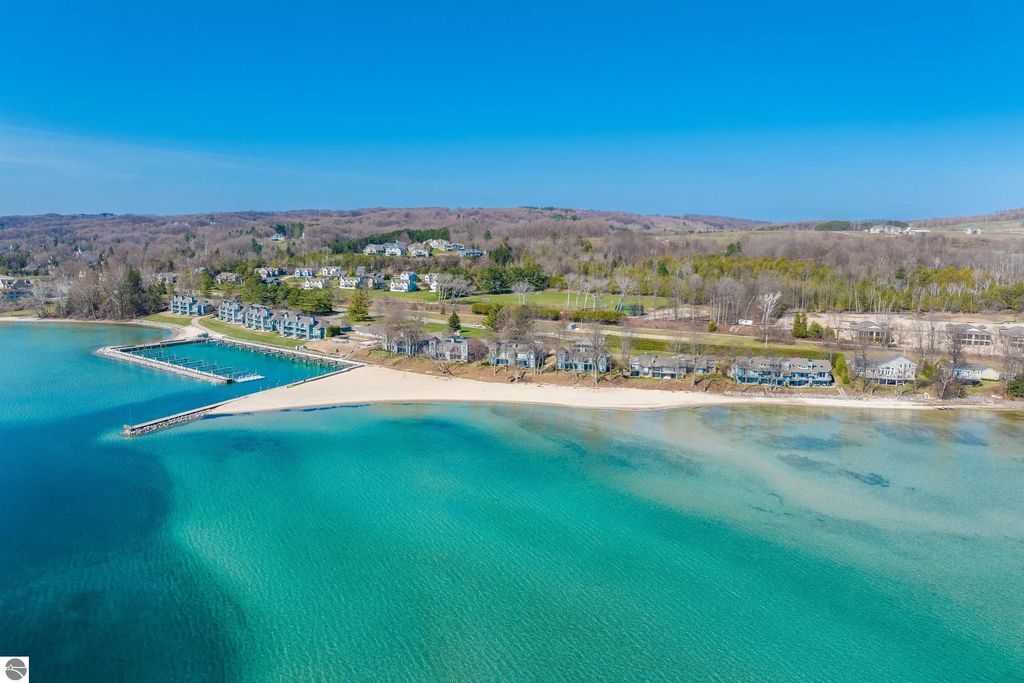 758 Waypoint Circle, Suttons Bay