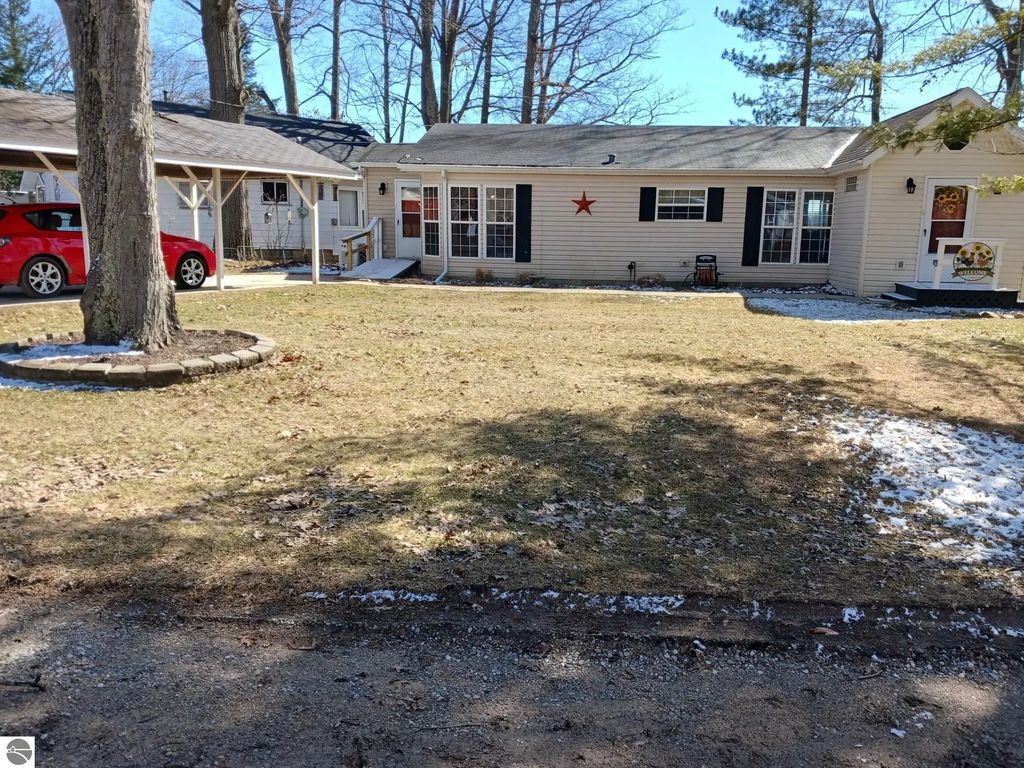 4589 Cranberry Lake Drive, Prescott