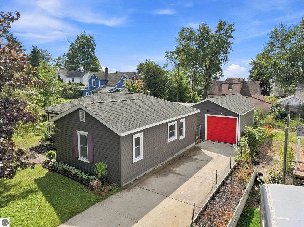 304 S Pine Street, Lake City