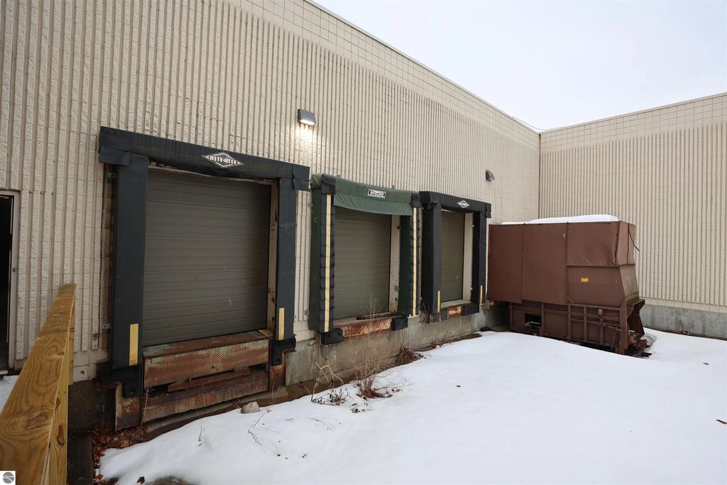 1212 South Airport Road Suite B, Traverse City
