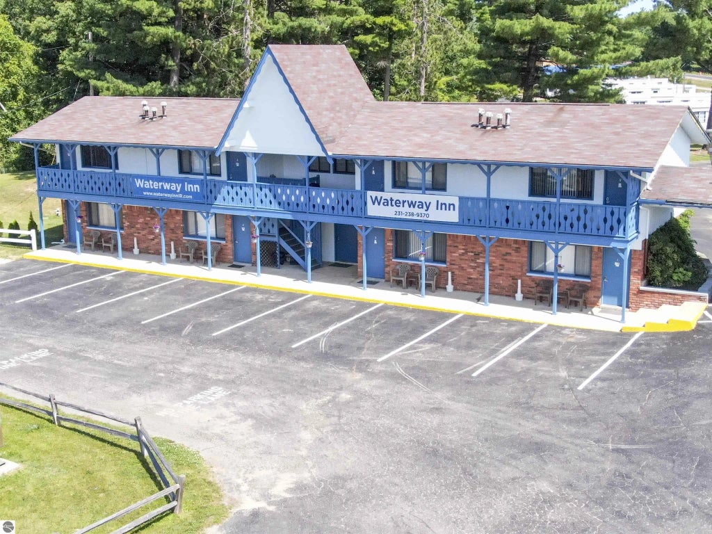 6100 M-68, Indian River