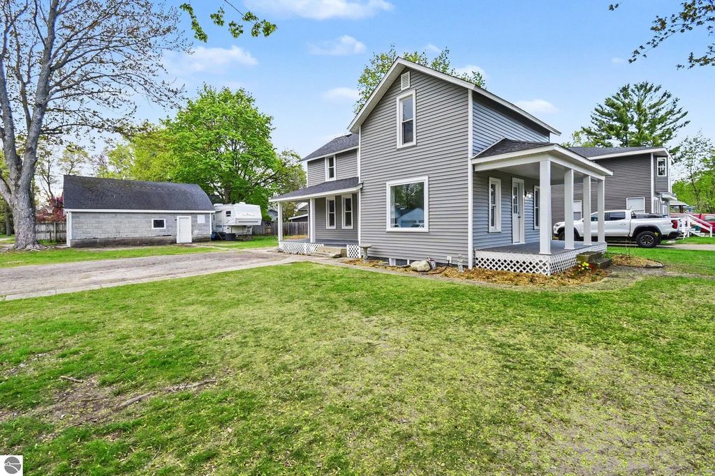 601 N Arcade Street, Gladwin