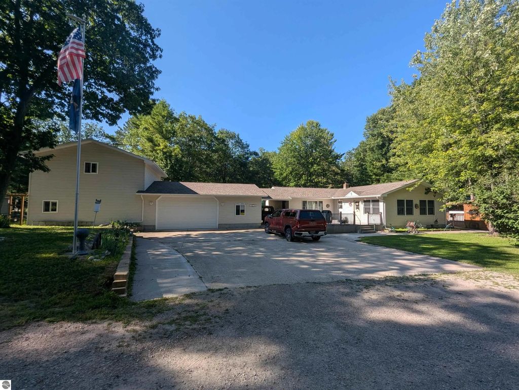 5314 E 16th Street, Au Gres