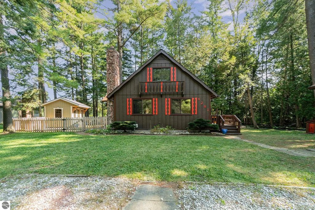 4281 Franklin Trail, Sterling