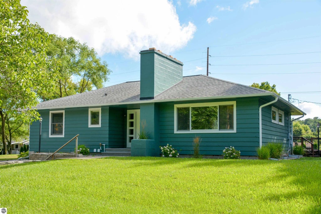 1330 N Orchard Drive, Traverse City