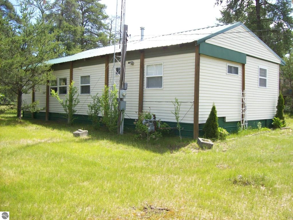 104 Mosher Road, St Helen