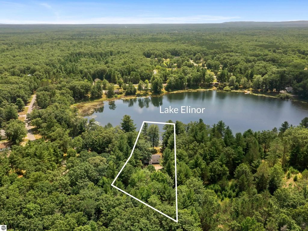 4710 Lakeside Drive, Brethren