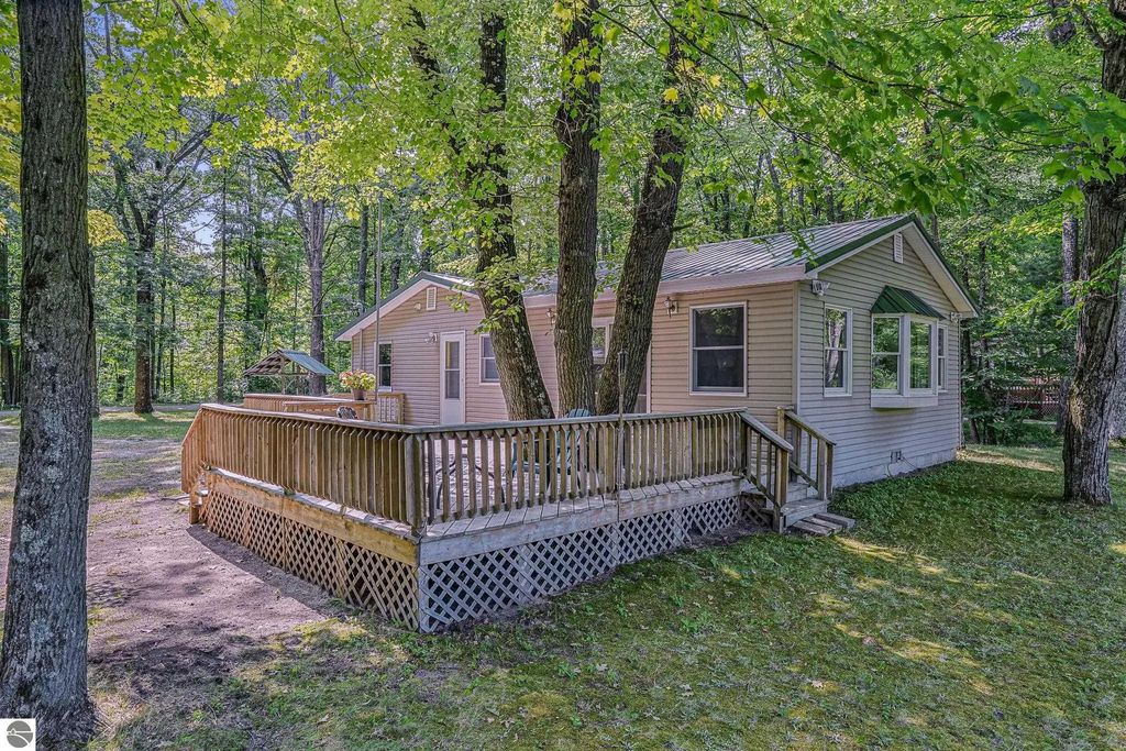 2466 Miller Road, Sears