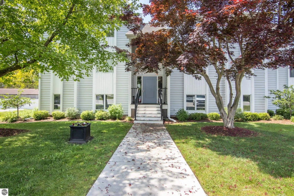 750 Centre Place 2, Traverse City