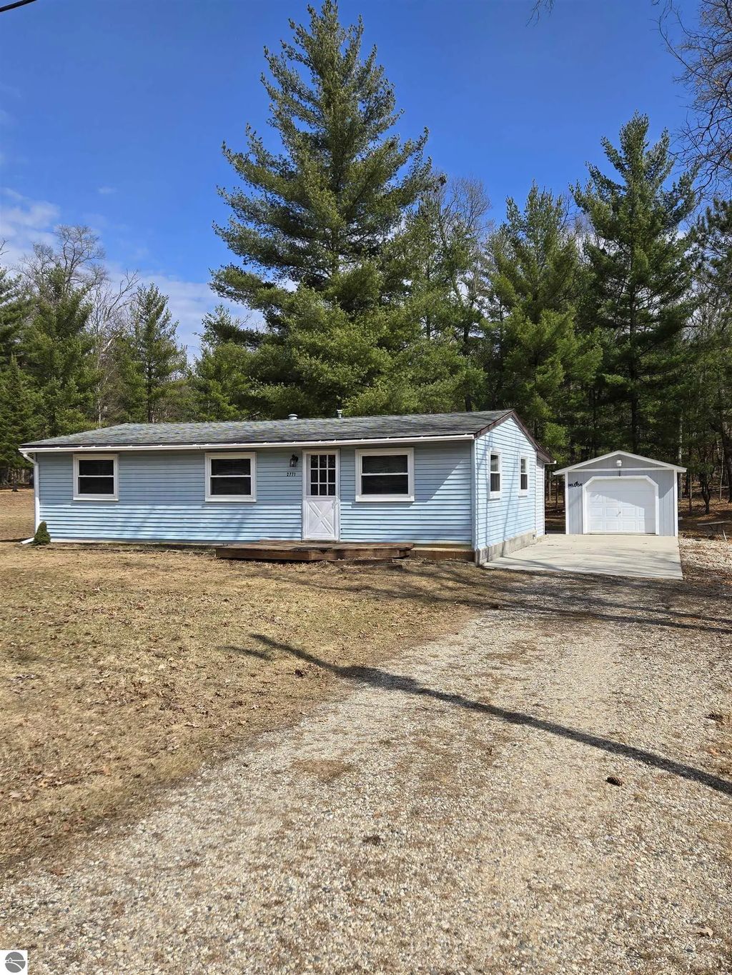 2771 Menominee Trail, West Branch