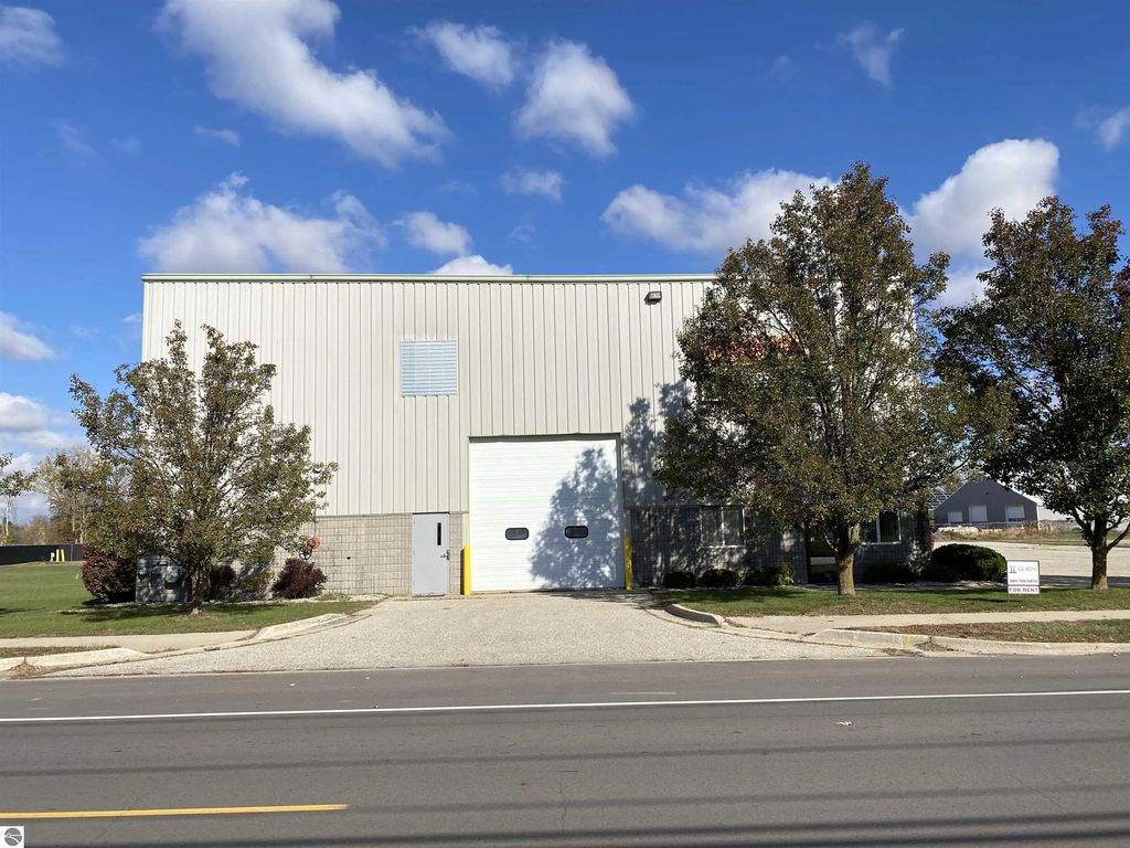 515 Industrial Drive, Mt Pleasant