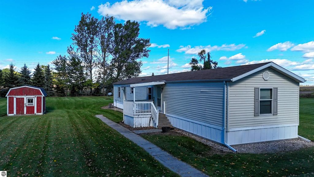 6065 E Millbrook Road, Mt Pleasant