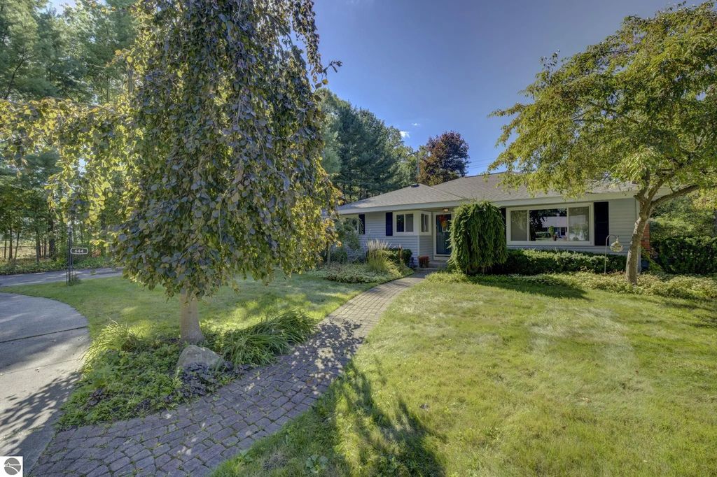 644 Cromwell, Traverse City