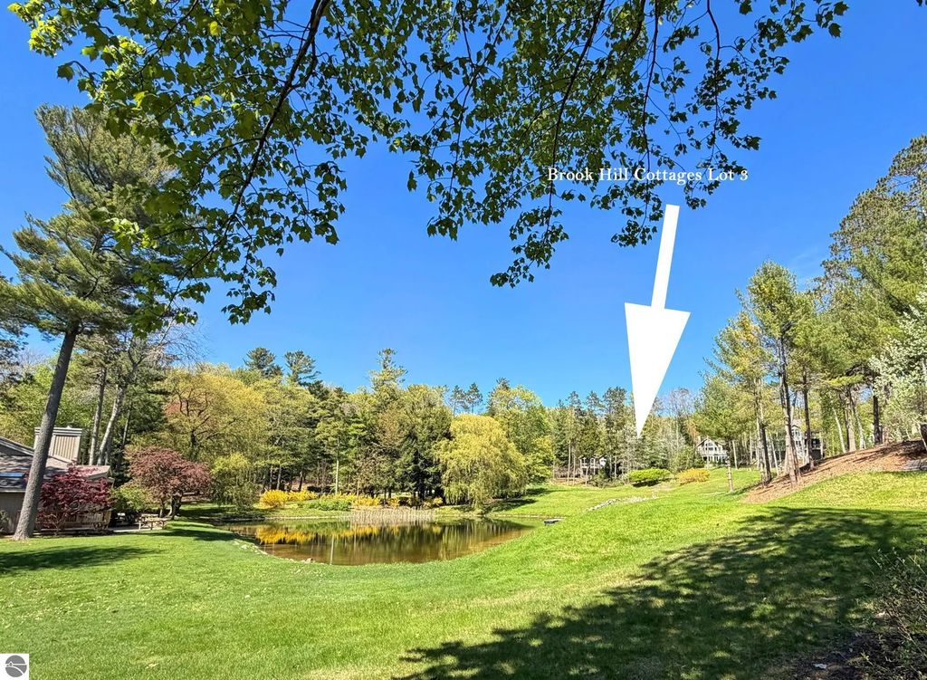 3 Brook Hill Cottages, Glen Arbor