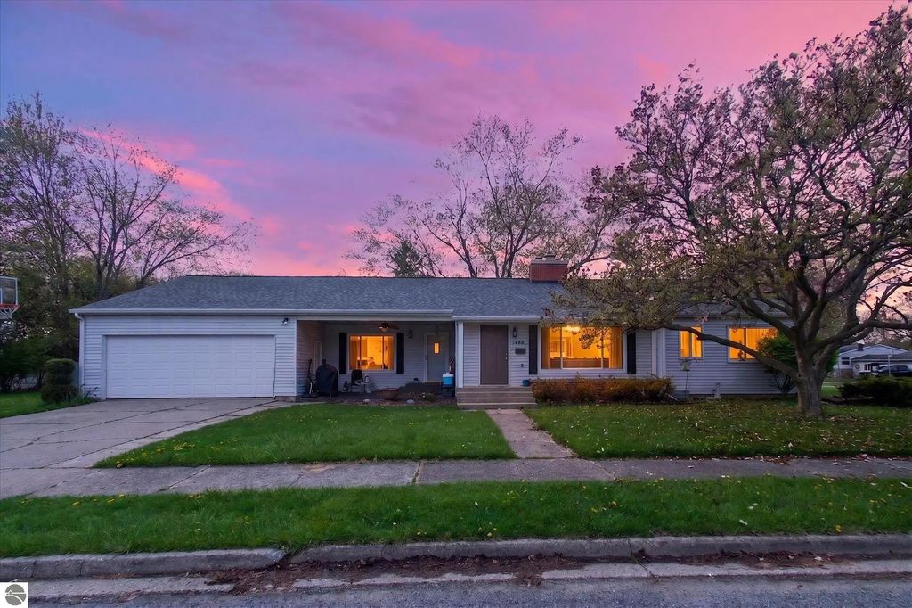 535 Yale Avenue, Alma