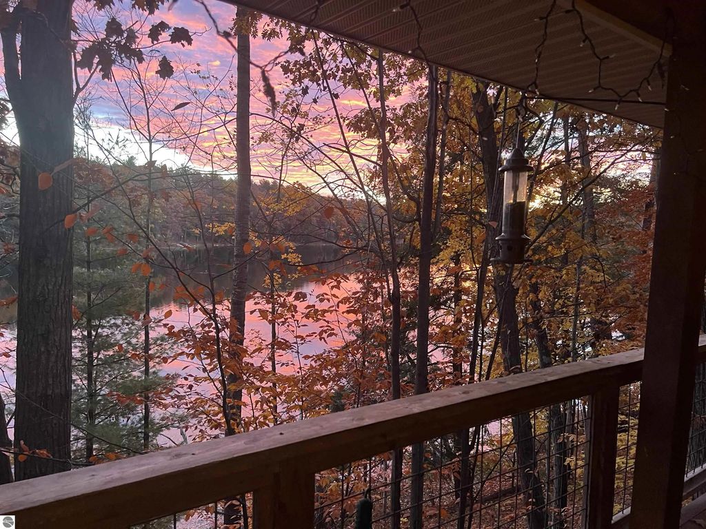 967 Old Miller Road, Beulah
