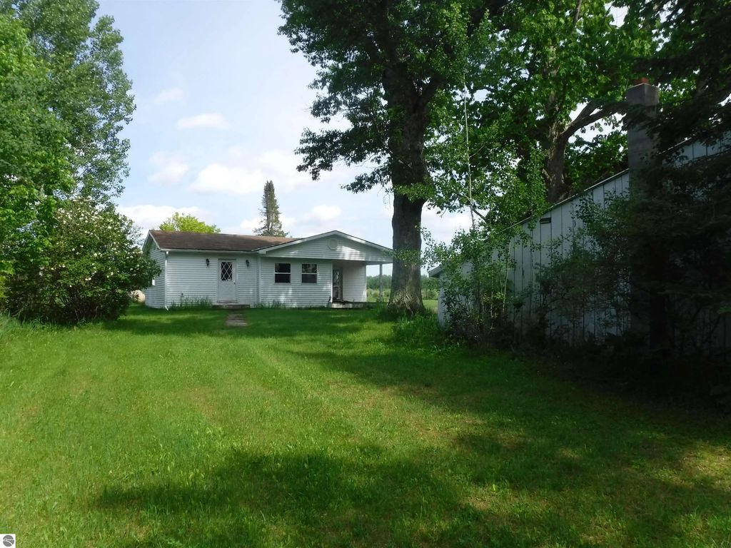 4781 Alvin Road, Glennie