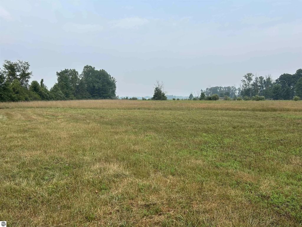 2349 N Geneva Road, Coleman
