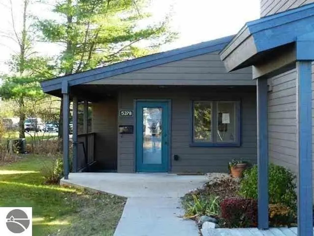 537 S Garfield Avenue 2b - Ste 201, Traverse City