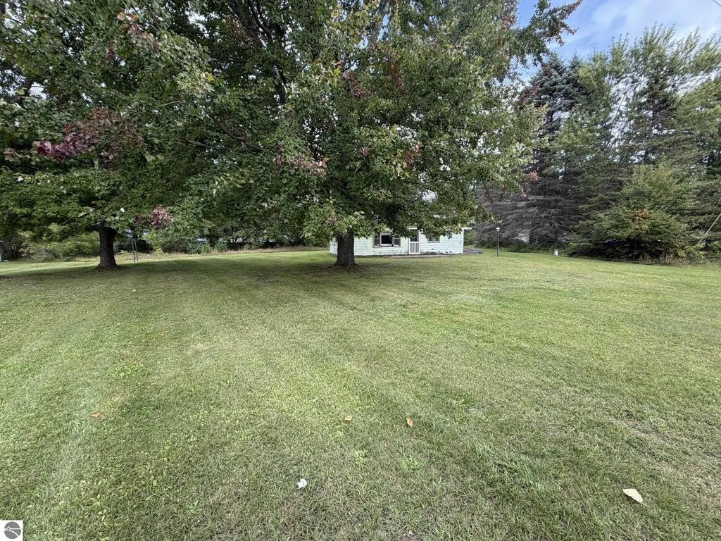 6600 W Broadway, Lake City