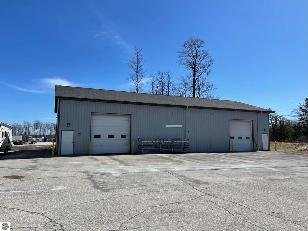 3520 Rennie School Road C-2, Traverse City
