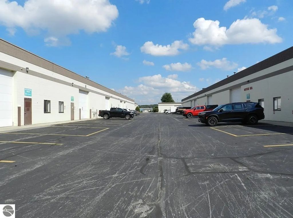 2819 Cass Road #e-6, Traverse City