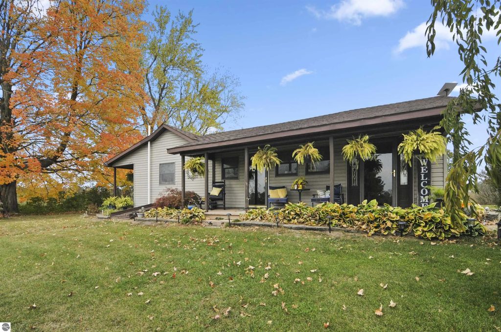 20a -3626 90th Avenue #20 Acres, Evart