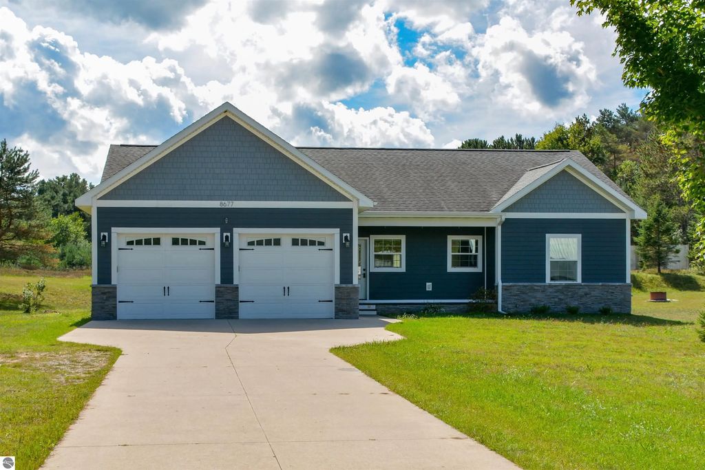 8677 Cedar Run Road, Traverse City