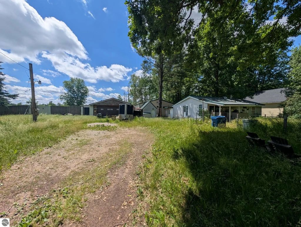 5327 W Lang Road, Beaverton