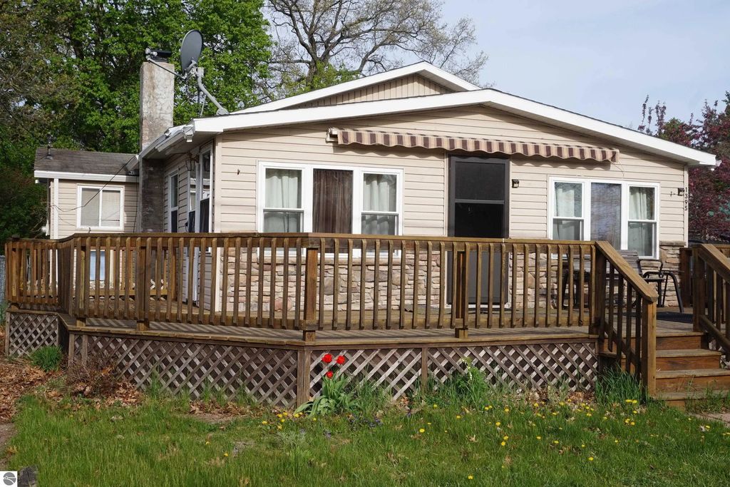 1395 Ash Street, National City