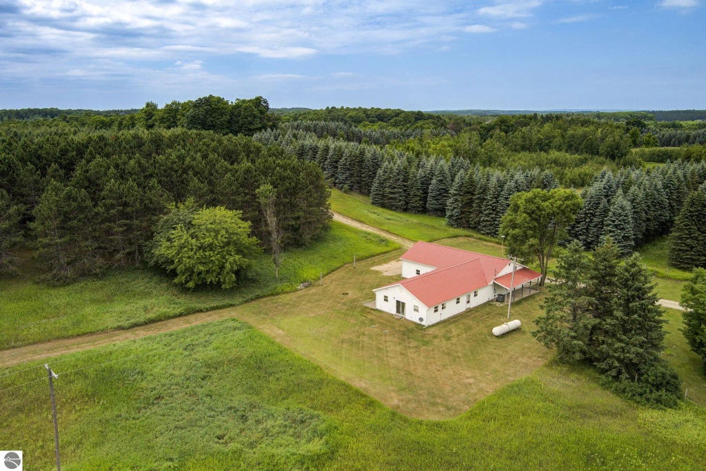 8400 Westminister Road, Kingsley