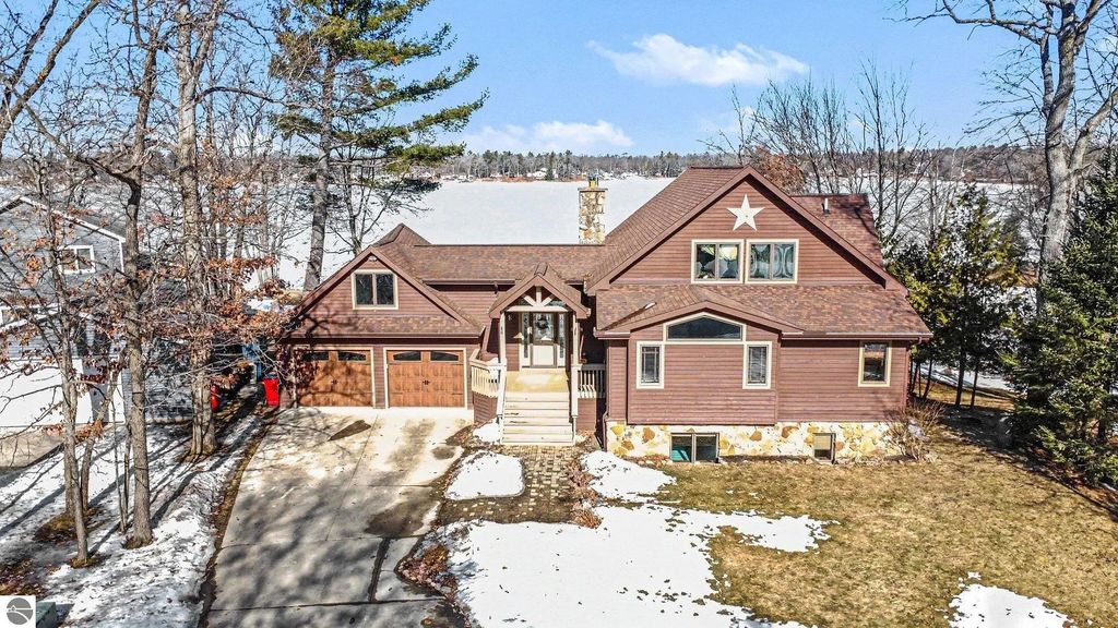 3740 Hiawatha Trail, National City