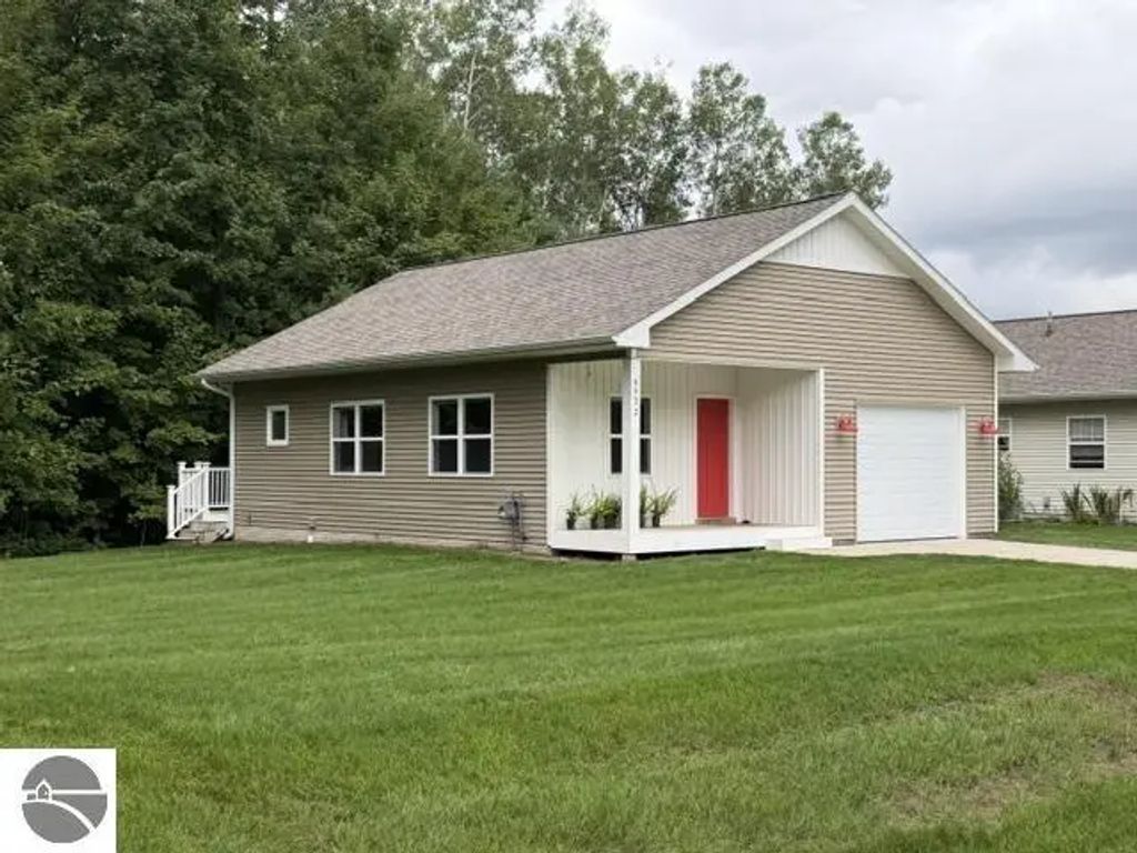 6632 Front Street, Lake Ann