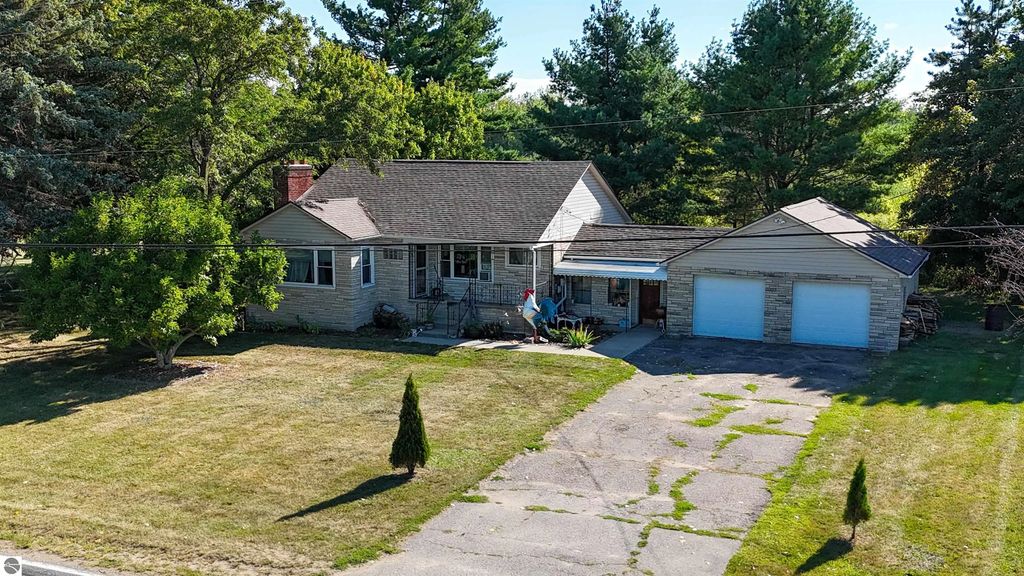 3121 S Shepherd Road, Mt Pleasant