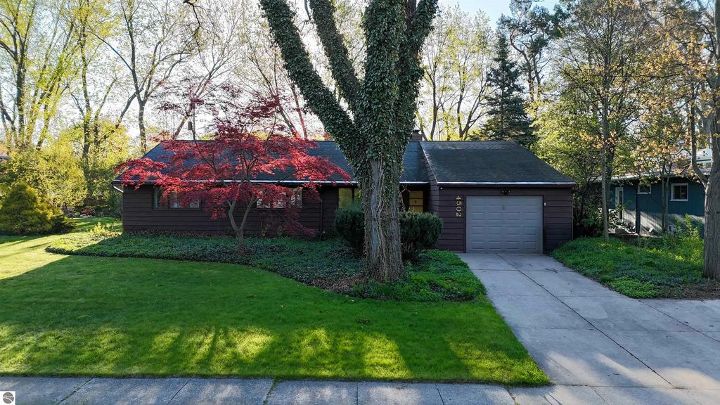 4502 Concord Street, Midland