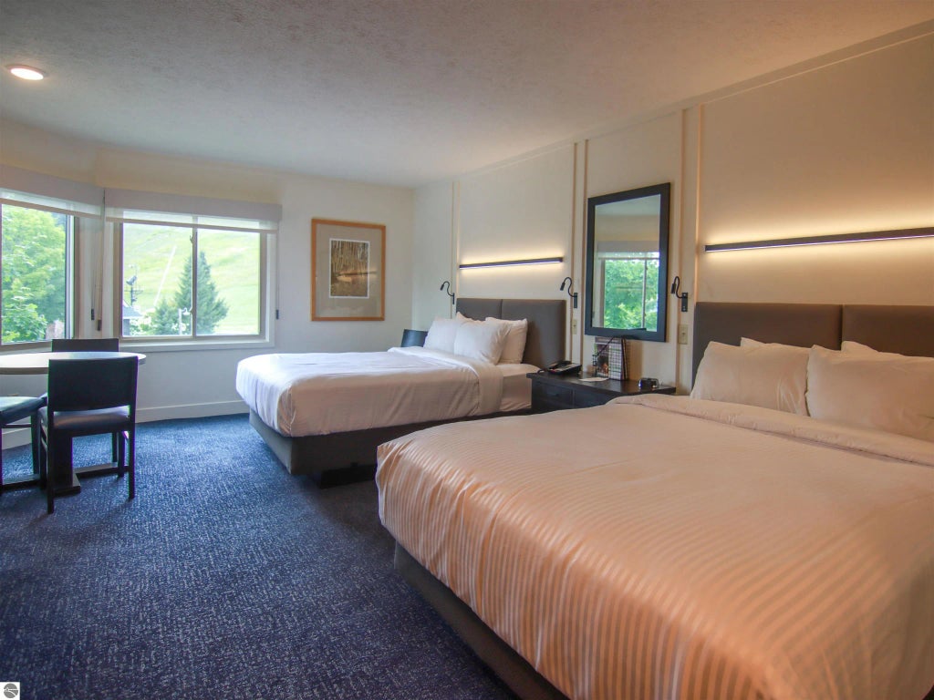 12400-unit 274 Crystal Mountain Drive 274, Thompsonville