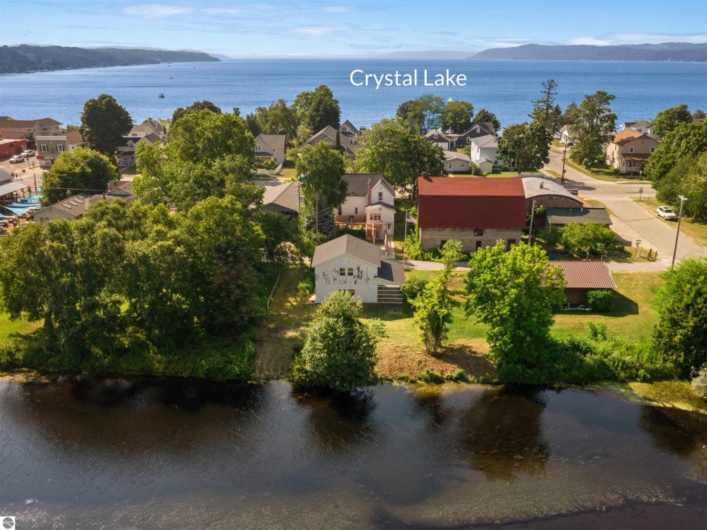 127 Kelly's Alley, Beulah