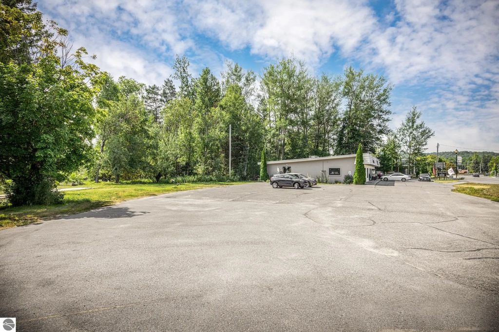 E Philips Street, Lake Leelanau