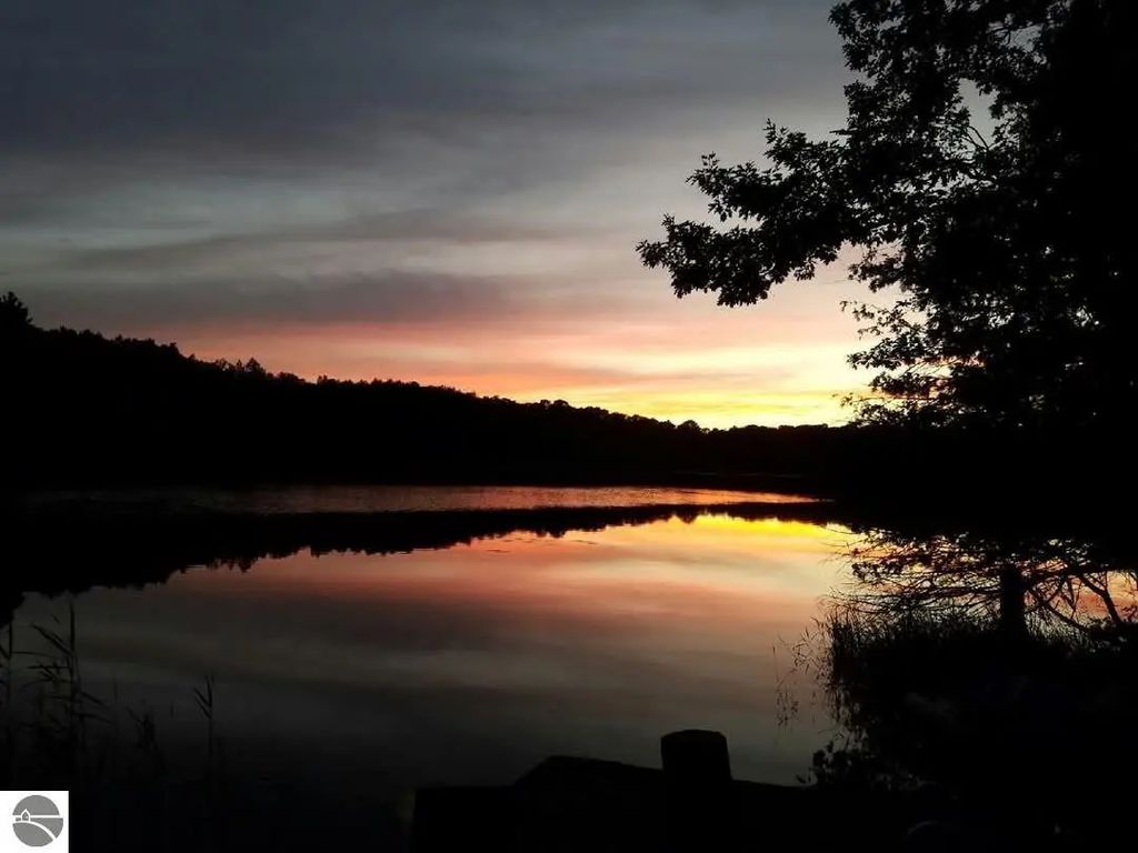 16568 Wagner Road, Lake Ann