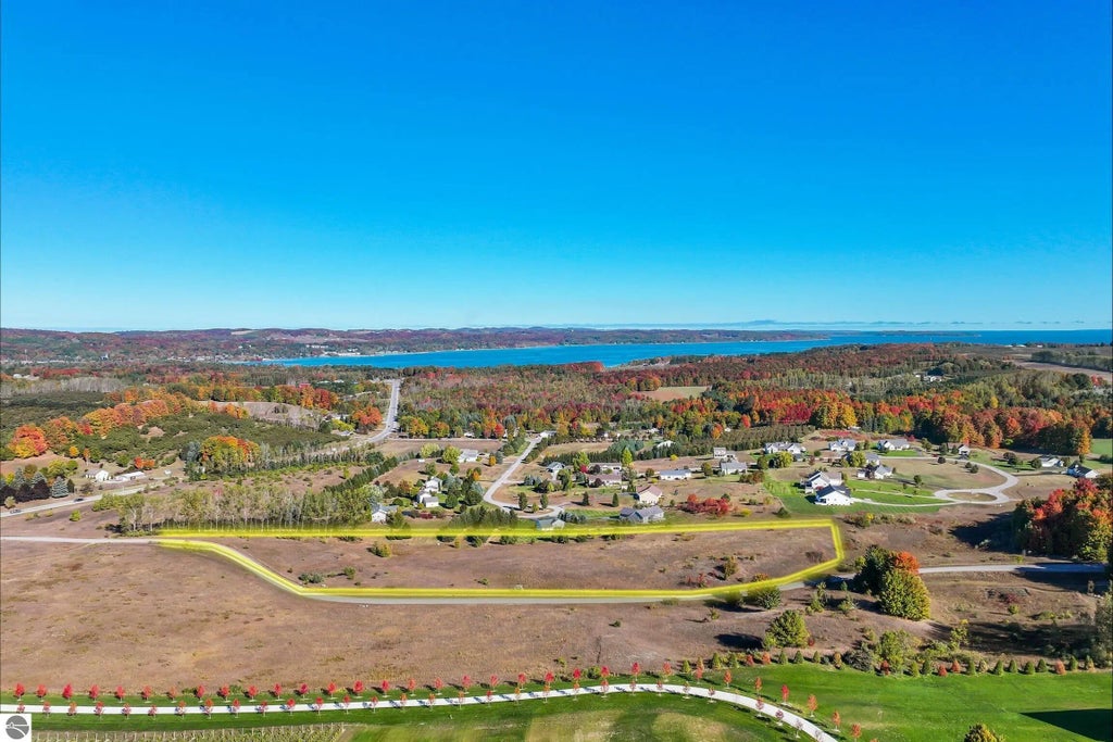 Lot 3 E Brigadoon, Suttons Bay