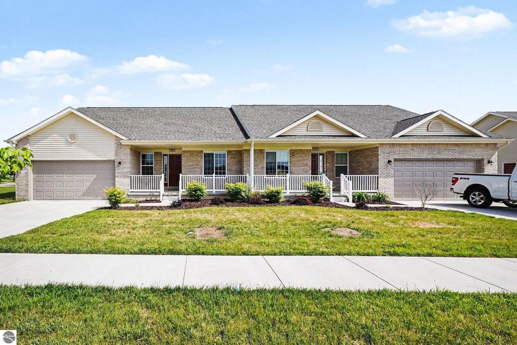 1717 Trenton Drive, Mt Pleasant
