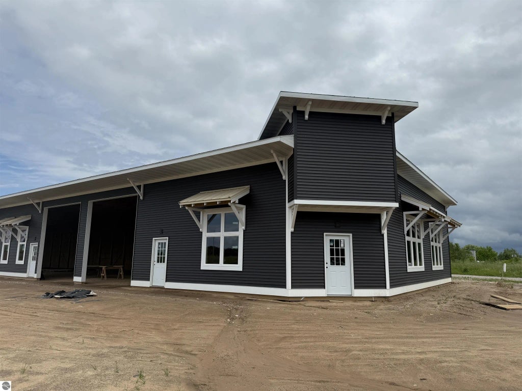 6391 N Railway Commons, Williamsburg