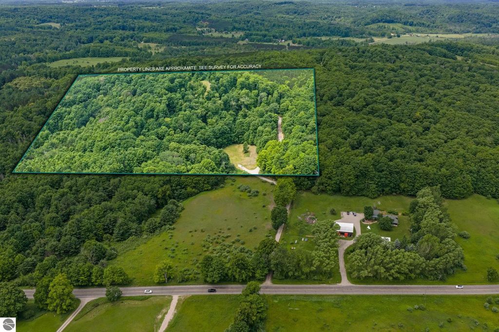 10550 S Cedar Road, Cedar